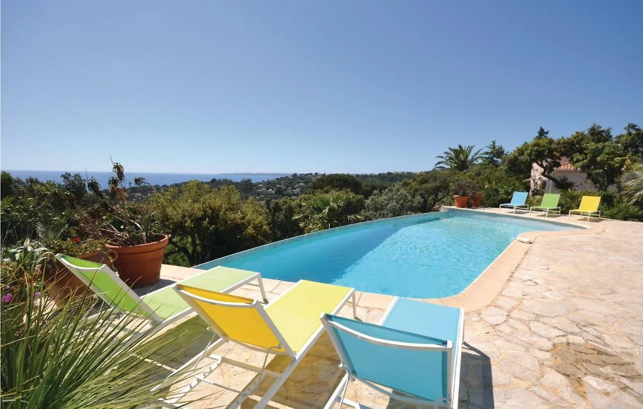 Holiday home Cozy Home In Les Issambres France